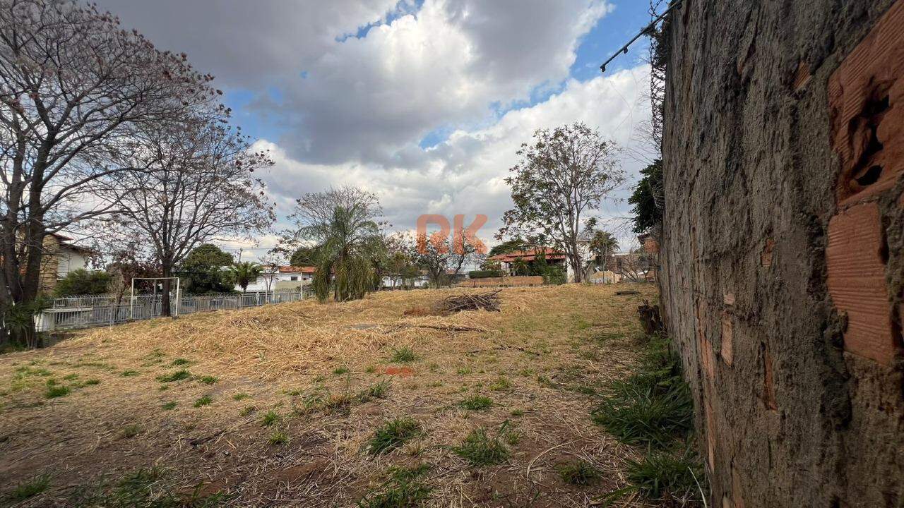 Lote à venda no São Luiz: 