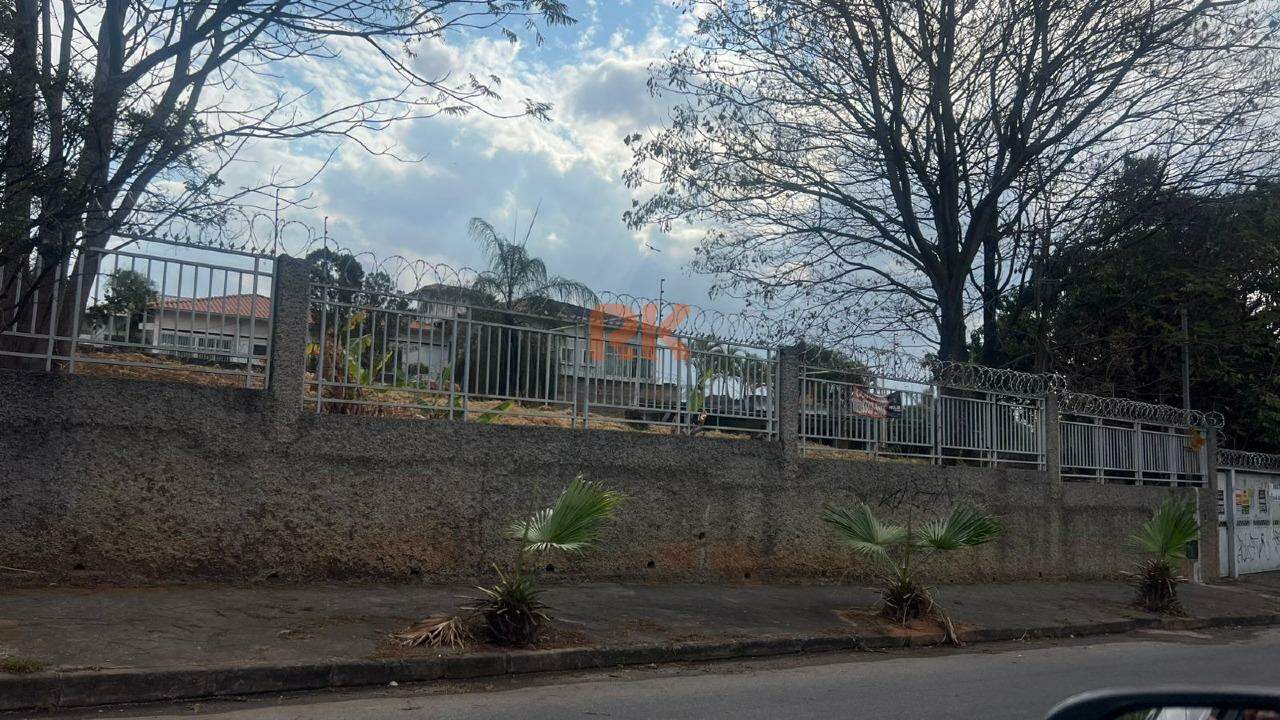 Lote à venda no São Luiz: 