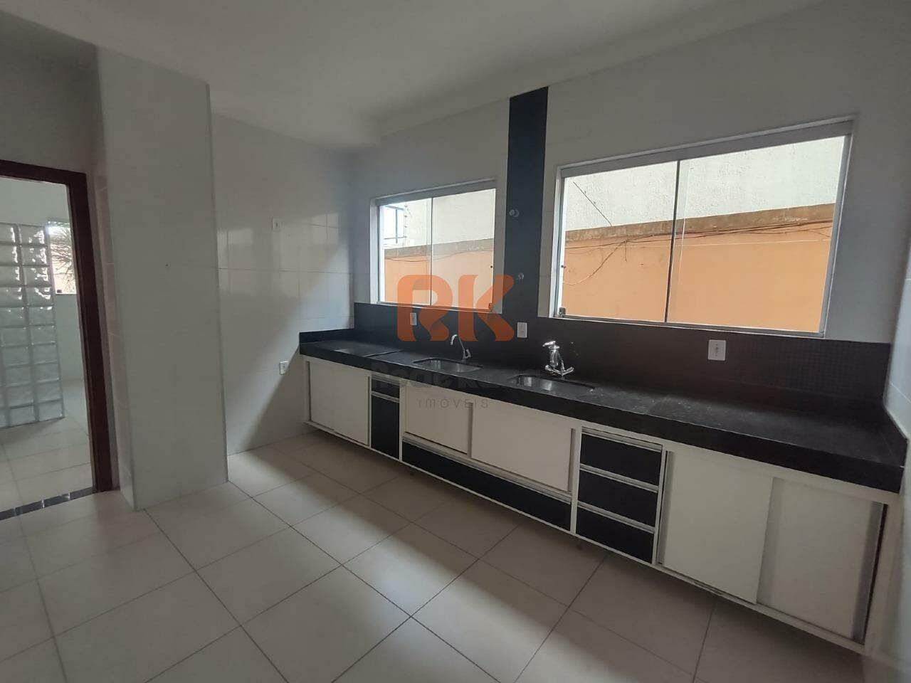 Casa Duplex à venda no Trevo: 