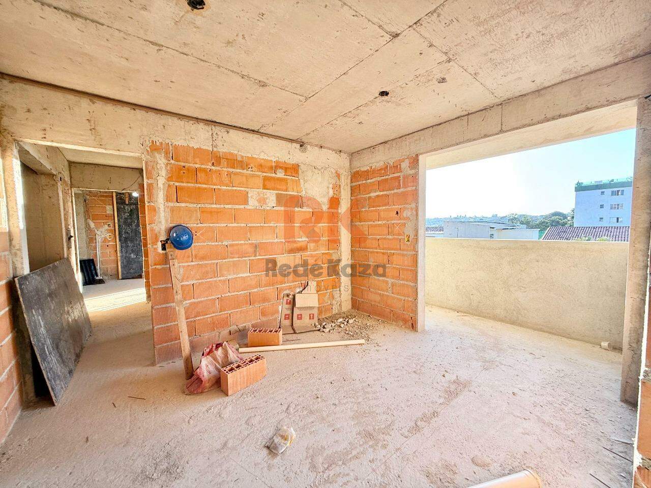 Apartamento à venda no São João Batista: 