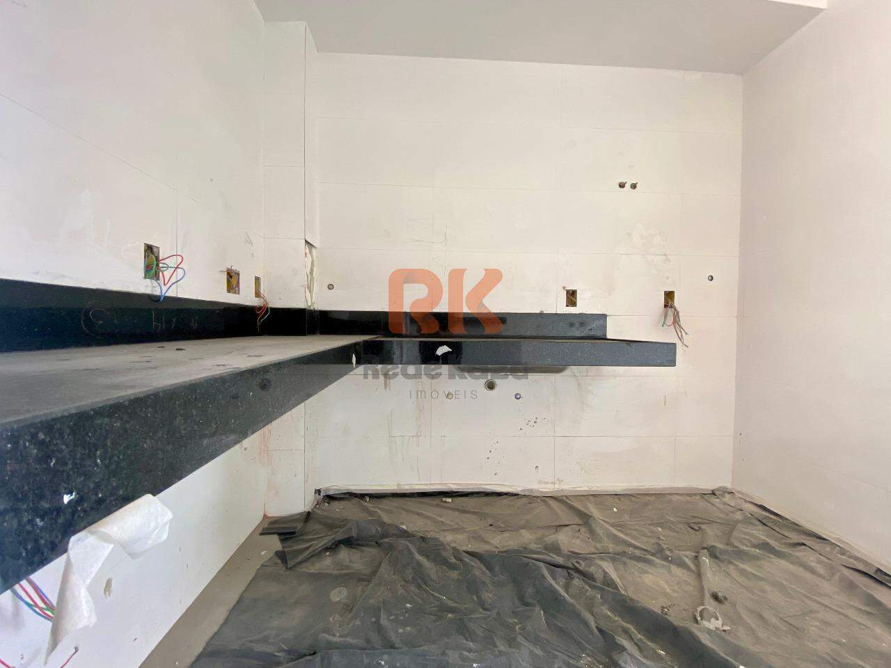 Casa geminada à venda no Ouro Preto: 