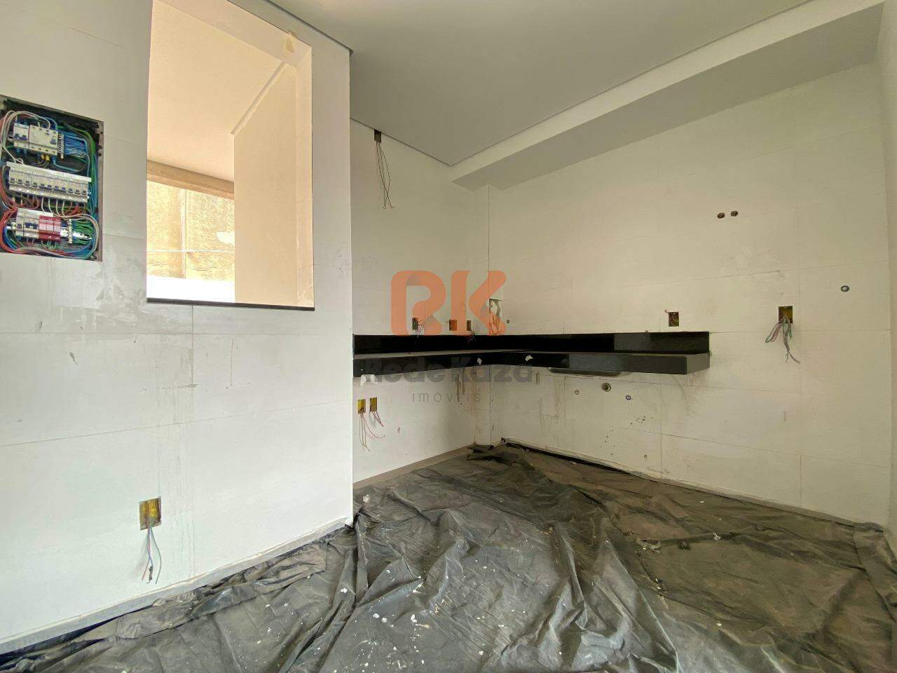 Casa geminada à venda no Ouro Preto: 