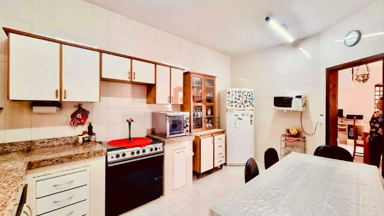 Casa à venda no Castelo: 