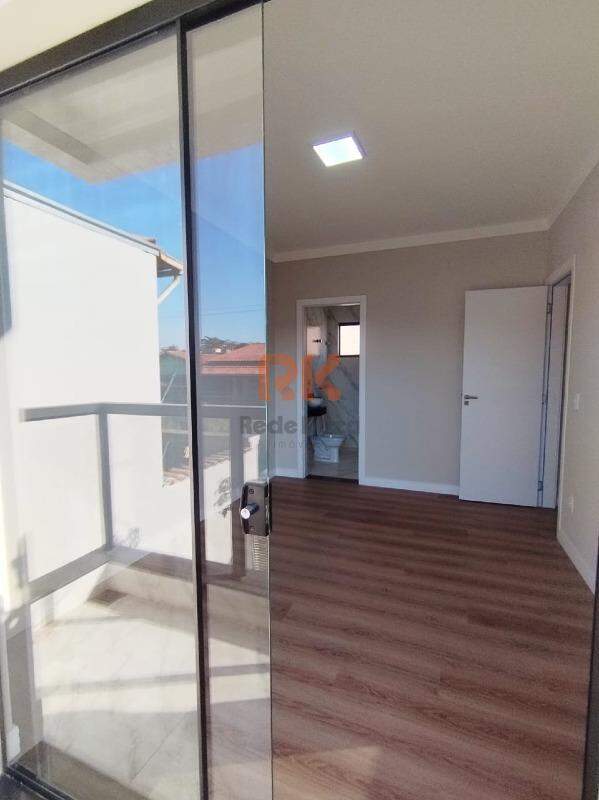 Casa geminada à venda no Céu Azul: 