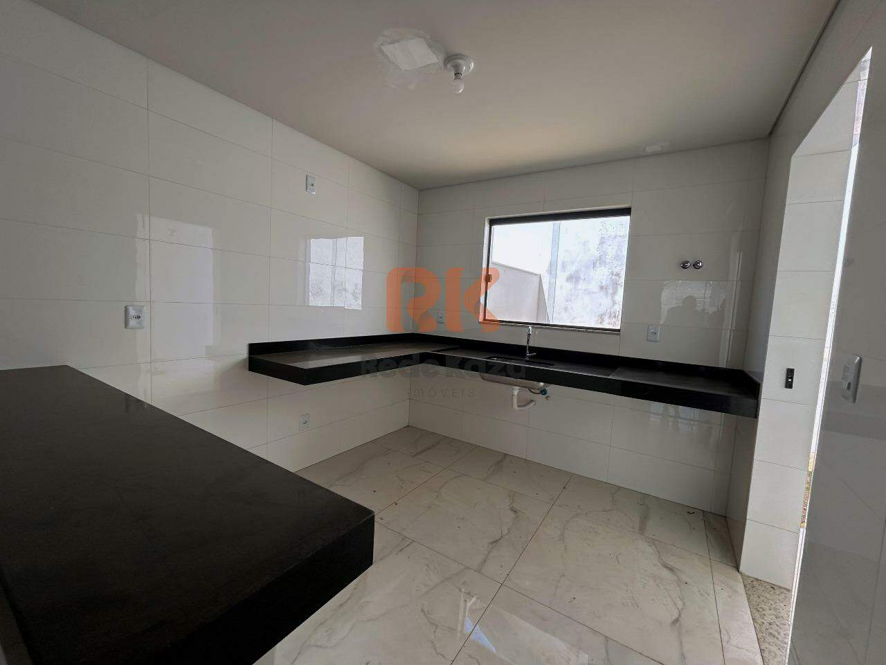 Casa à venda no Floramar: 