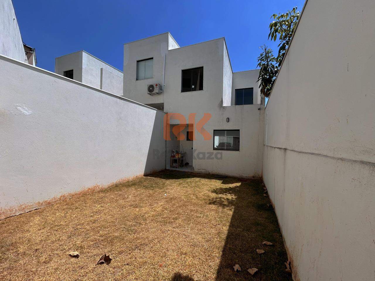 Casa à venda no Floramar: 