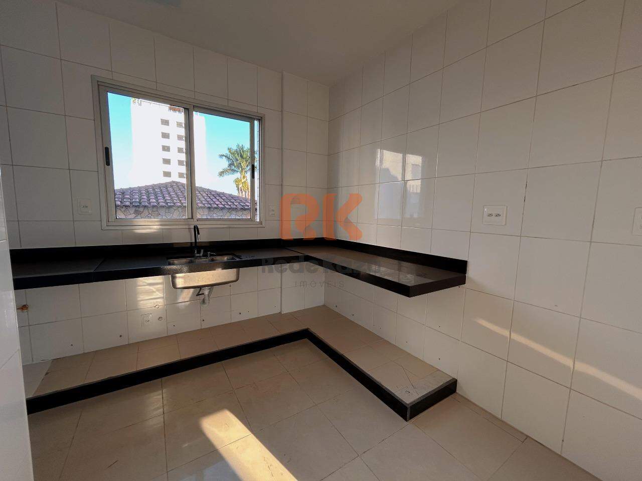 Apartamento à venda no Itapoã: 