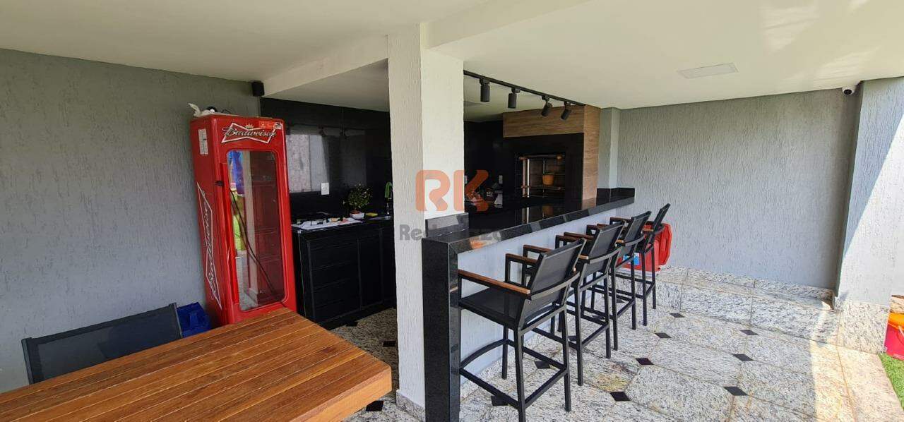 Casa à venda no Planalto: 