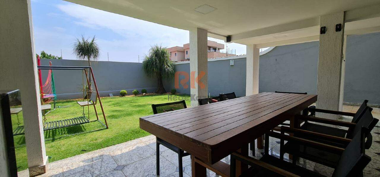 Casa à venda no Planalto: 