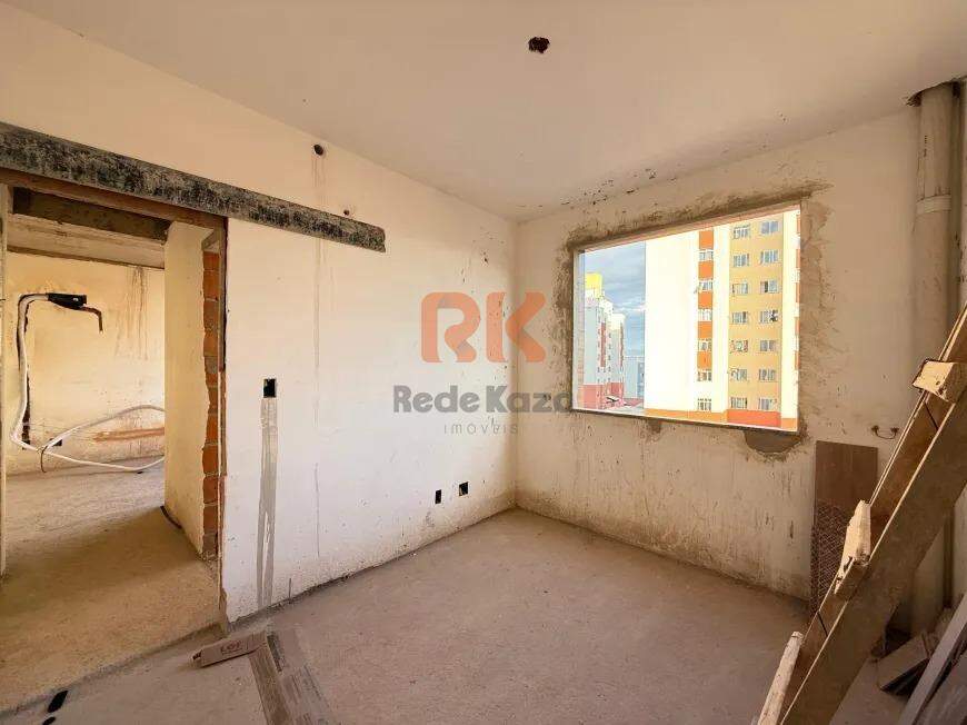 Apartamento à venda no Santa Mônica: 