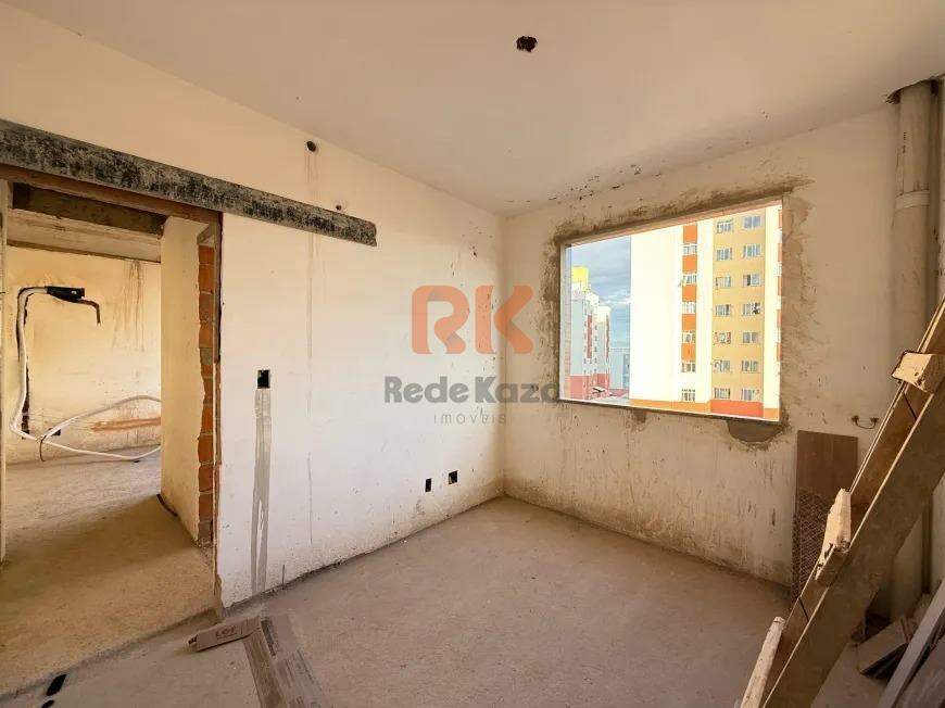 Apartamento à venda no Santa Mônica: 