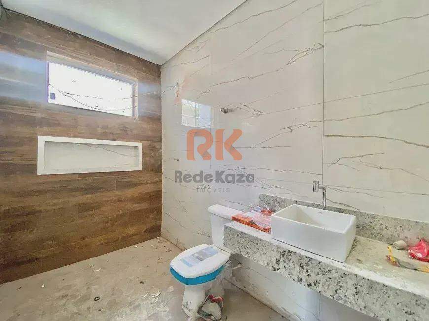 Casa à venda no Planalto: 