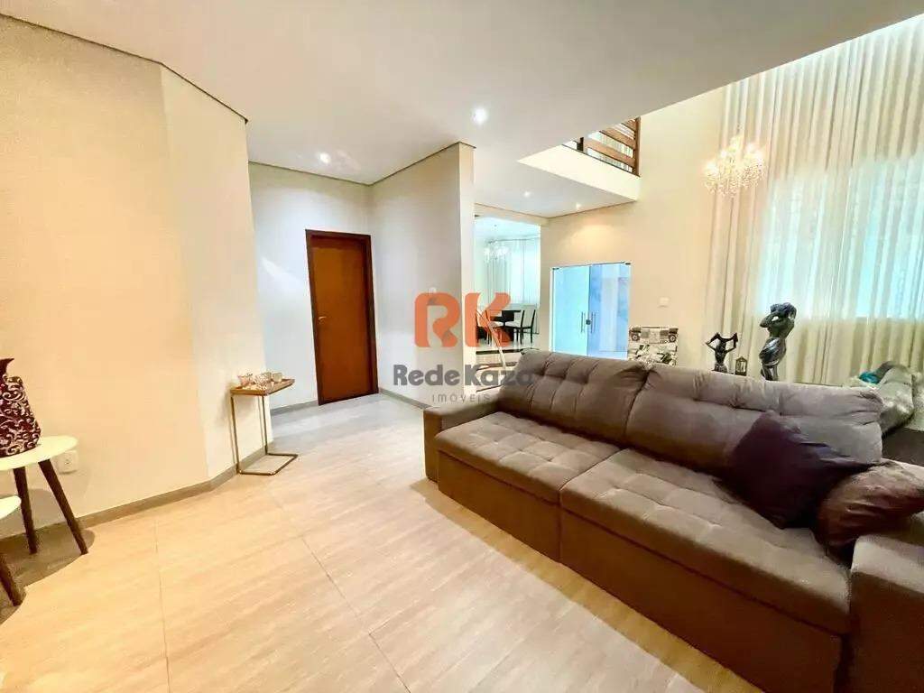 Casa para aluguel no Cabral: 