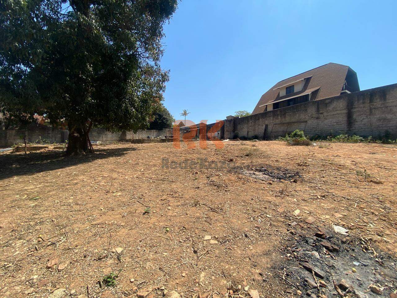 Lote à venda no Braúnas: 