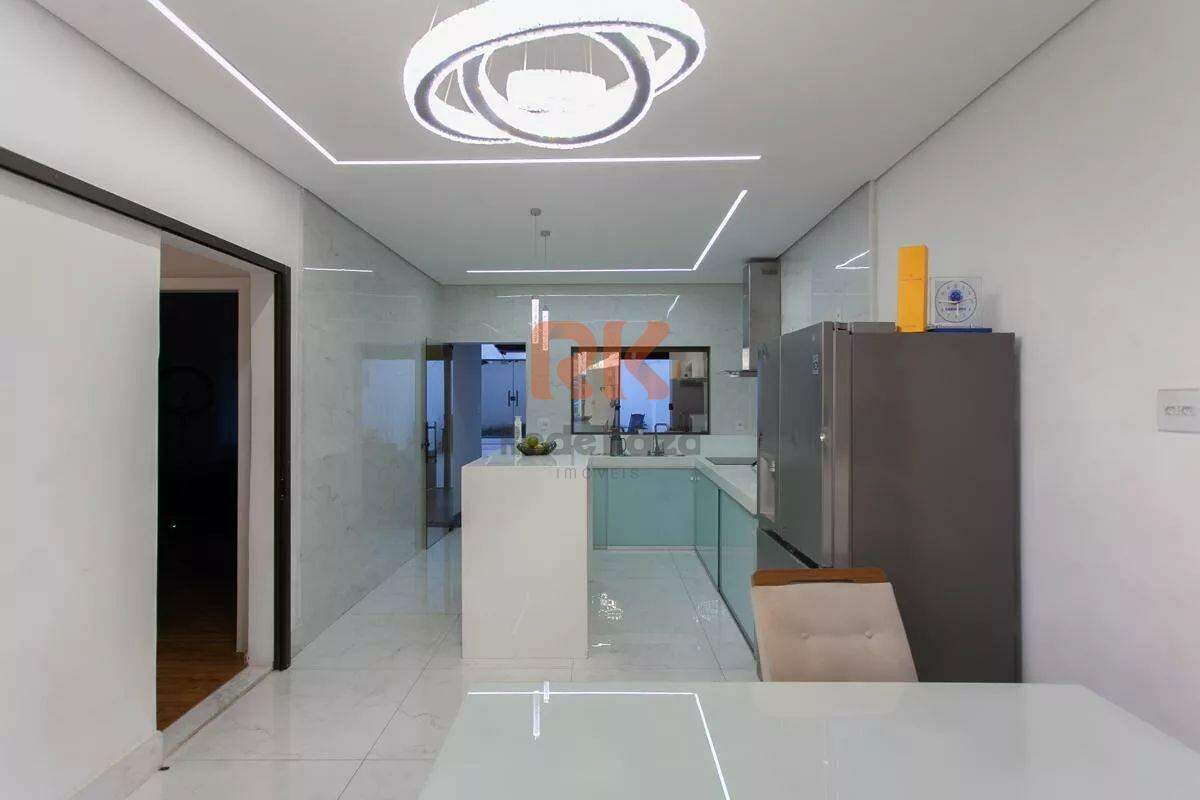 Casa à venda no Santa Mônica: 