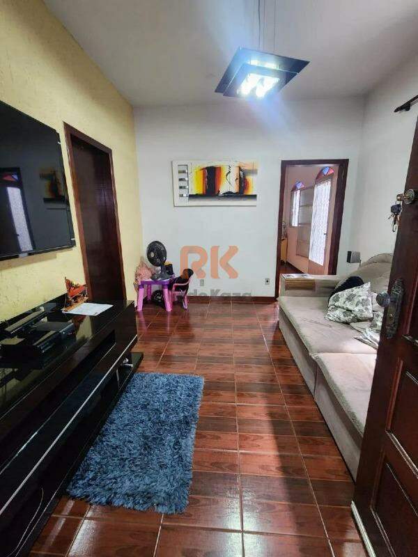 Casa à venda no Arvoredo: 