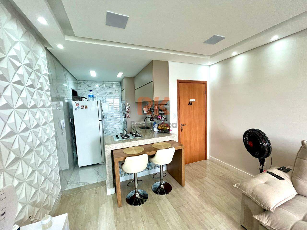 Apartamento à venda no Cabral: 