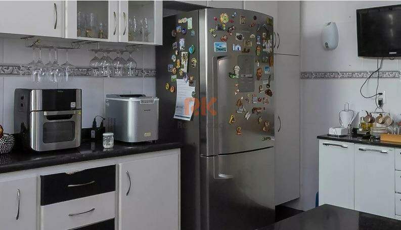 Casa em condomínio à venda no Paquetá: 