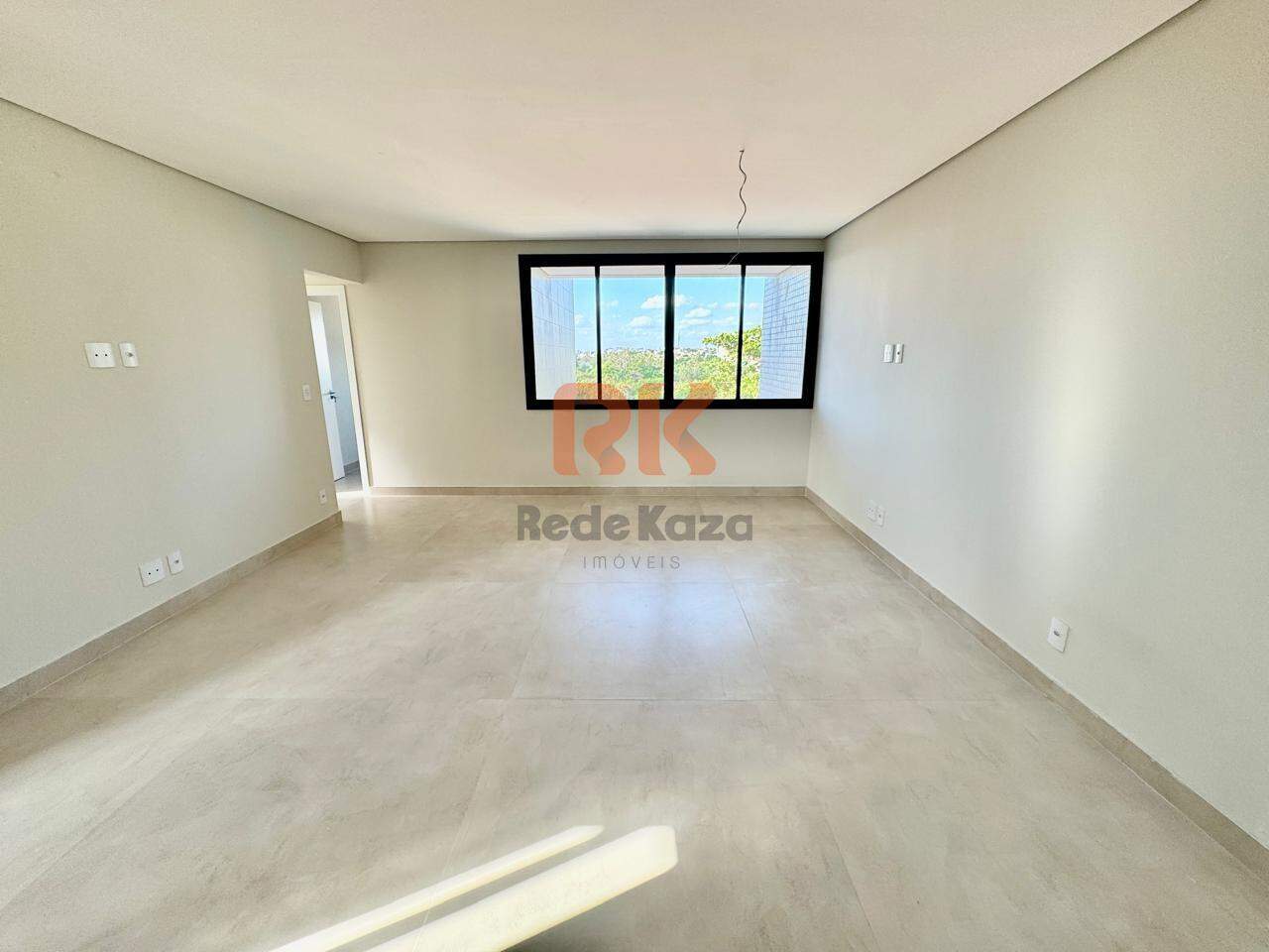 Apartamento à venda no Itapoã: 