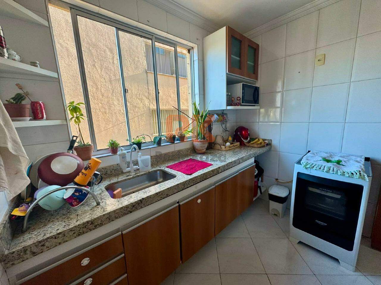 Apartamento à venda no Santa Terezinha: 