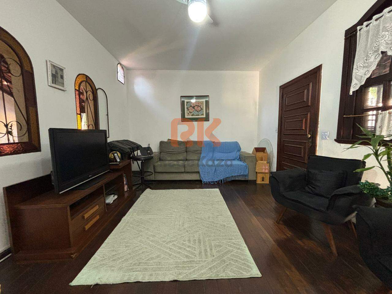 Casa à venda no Graça: 