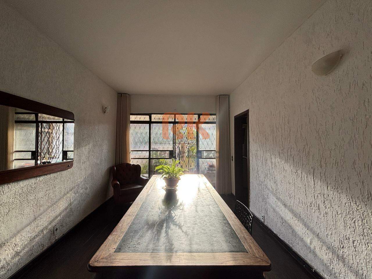 Casa à venda no Graça: 