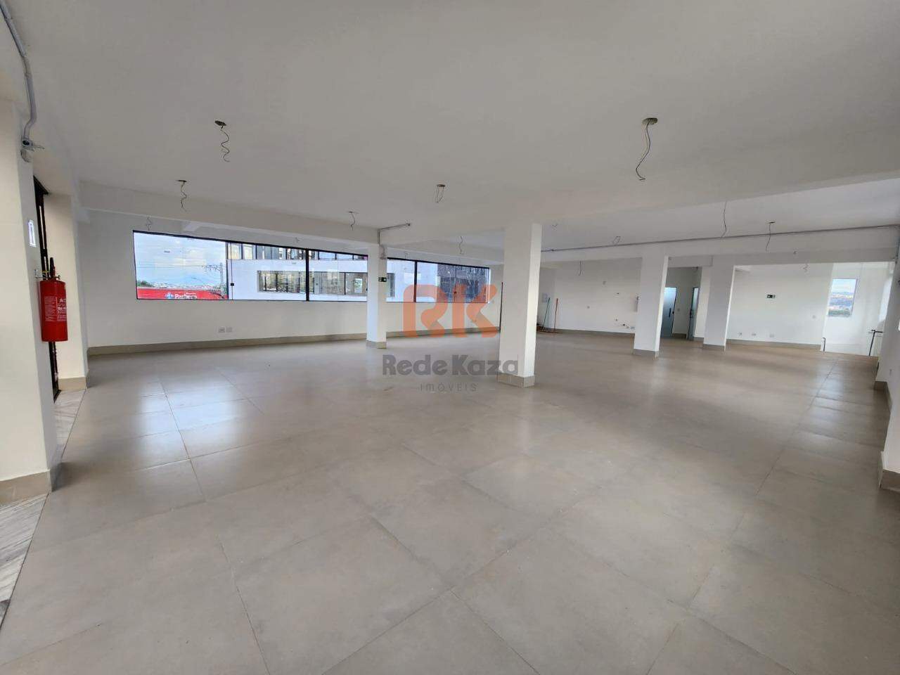 Andar Corrido para aluguel no Cabral: 