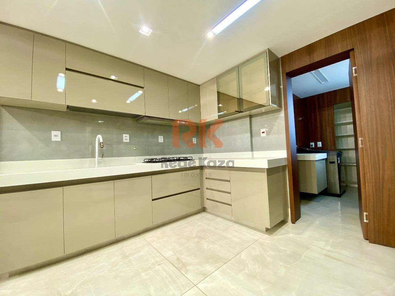 Apartamento à venda no Castelo: 