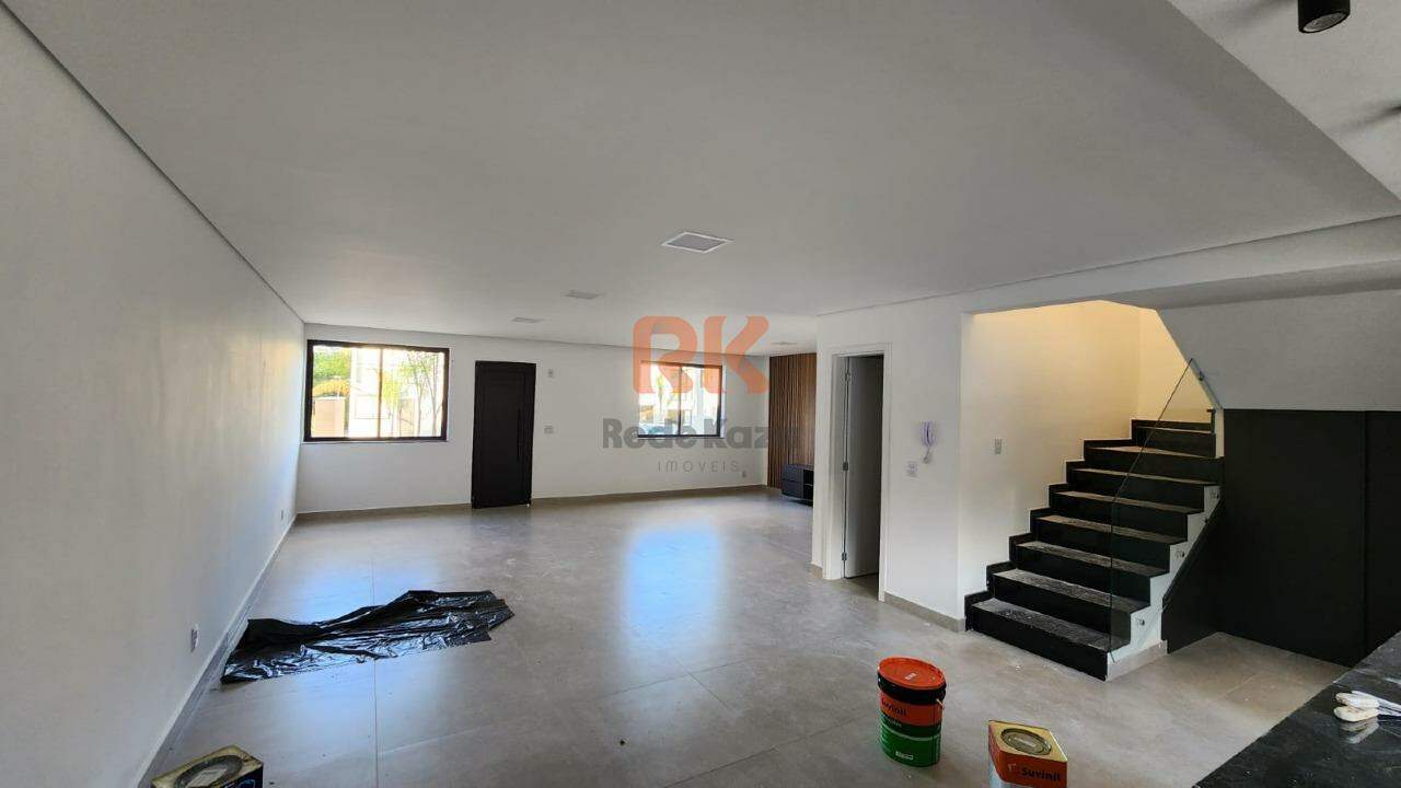 Casa em condomínio para aluguel no Trevo: 