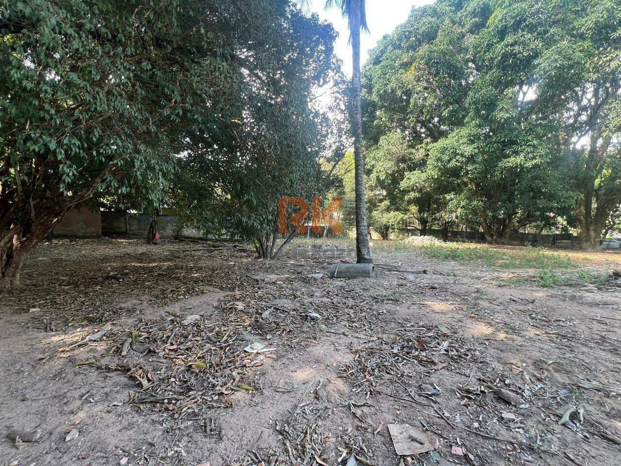 Lote à venda no Braúnas: 