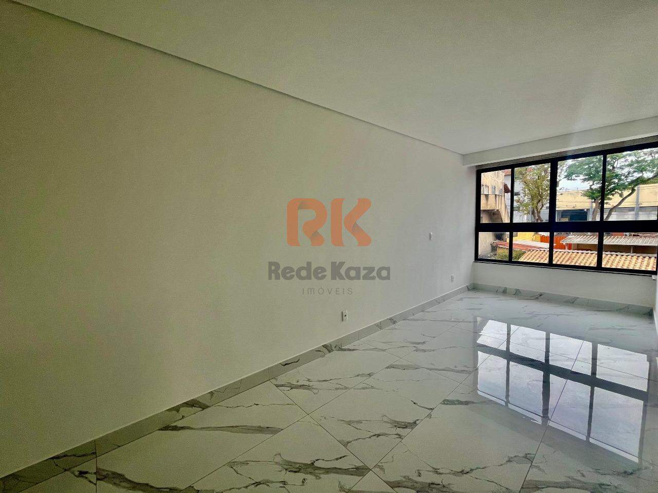 Apartamento à venda no Itapoã: 