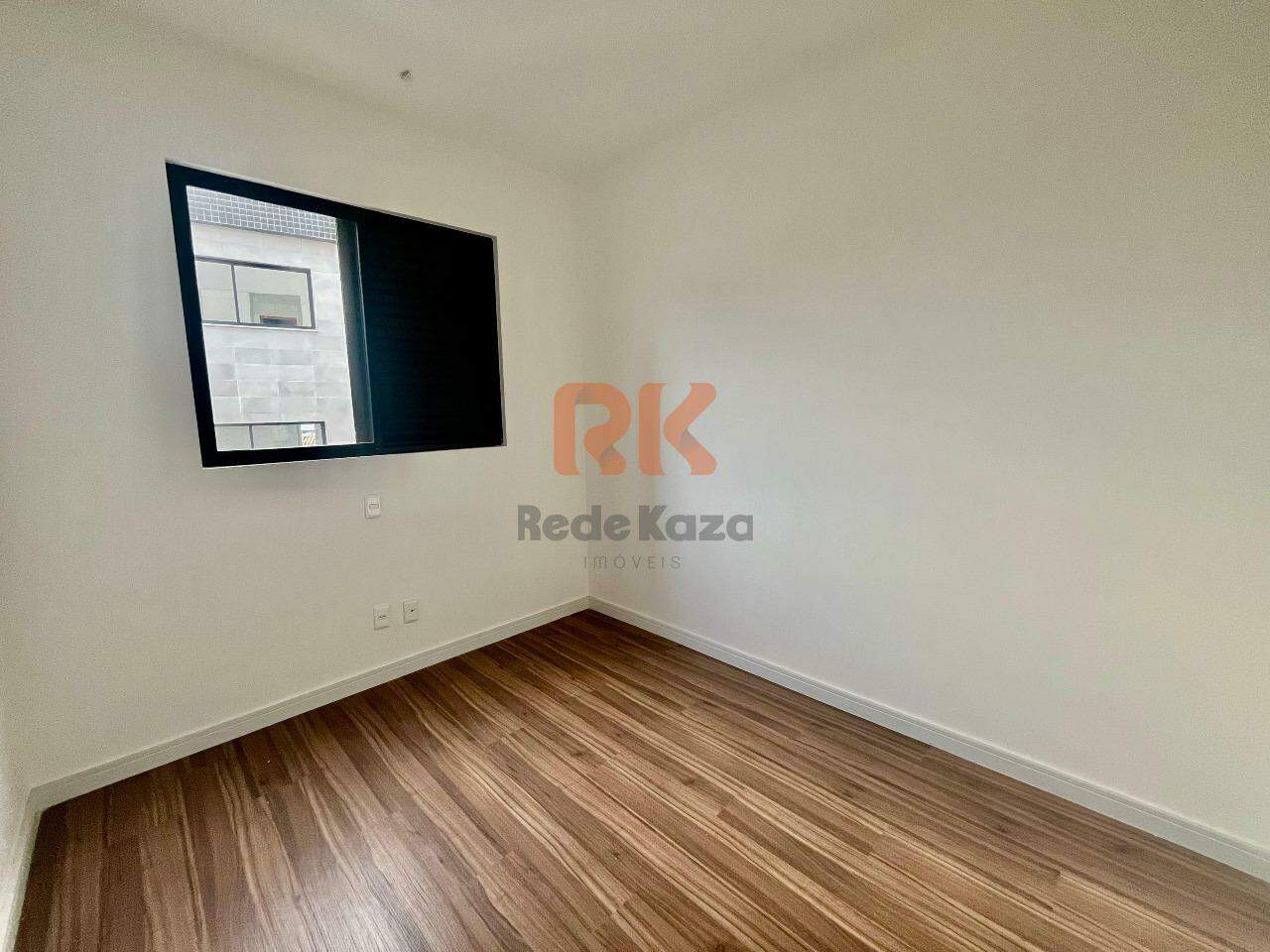 Apartamento à venda no Itapoã: 