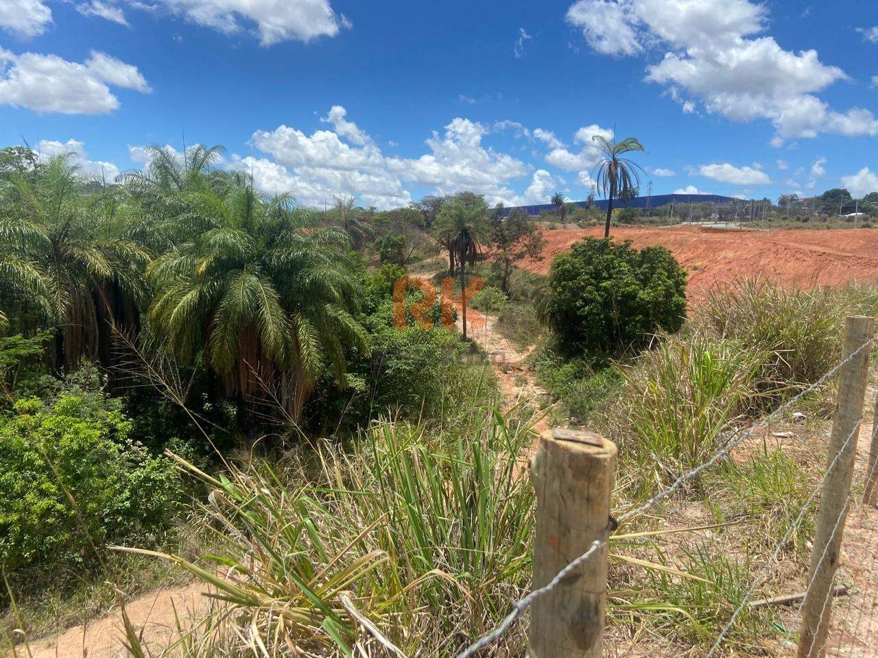 Terreno / Área à venda no Campina Verde: 