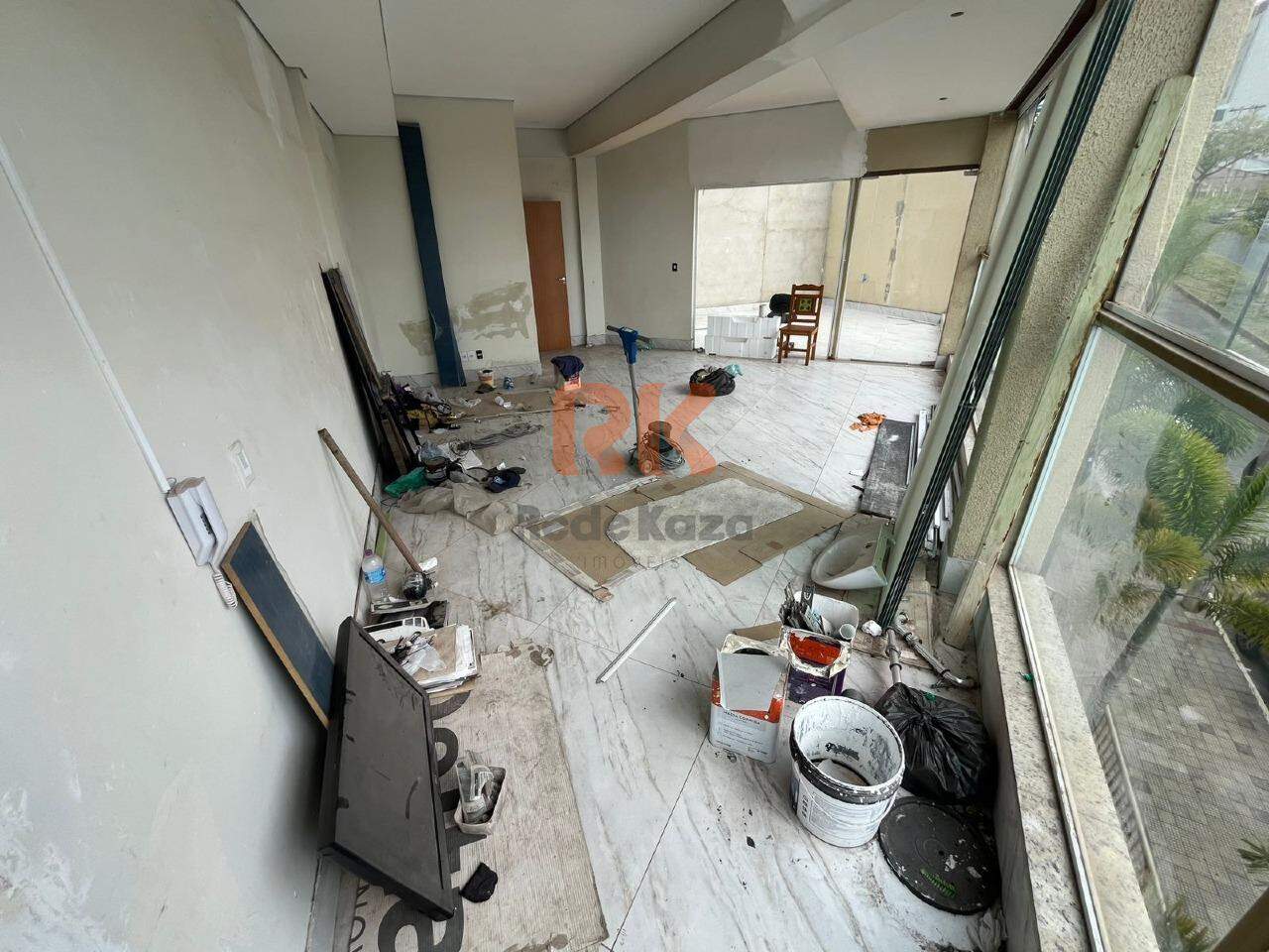 Sala para aluguel no Manacás: 