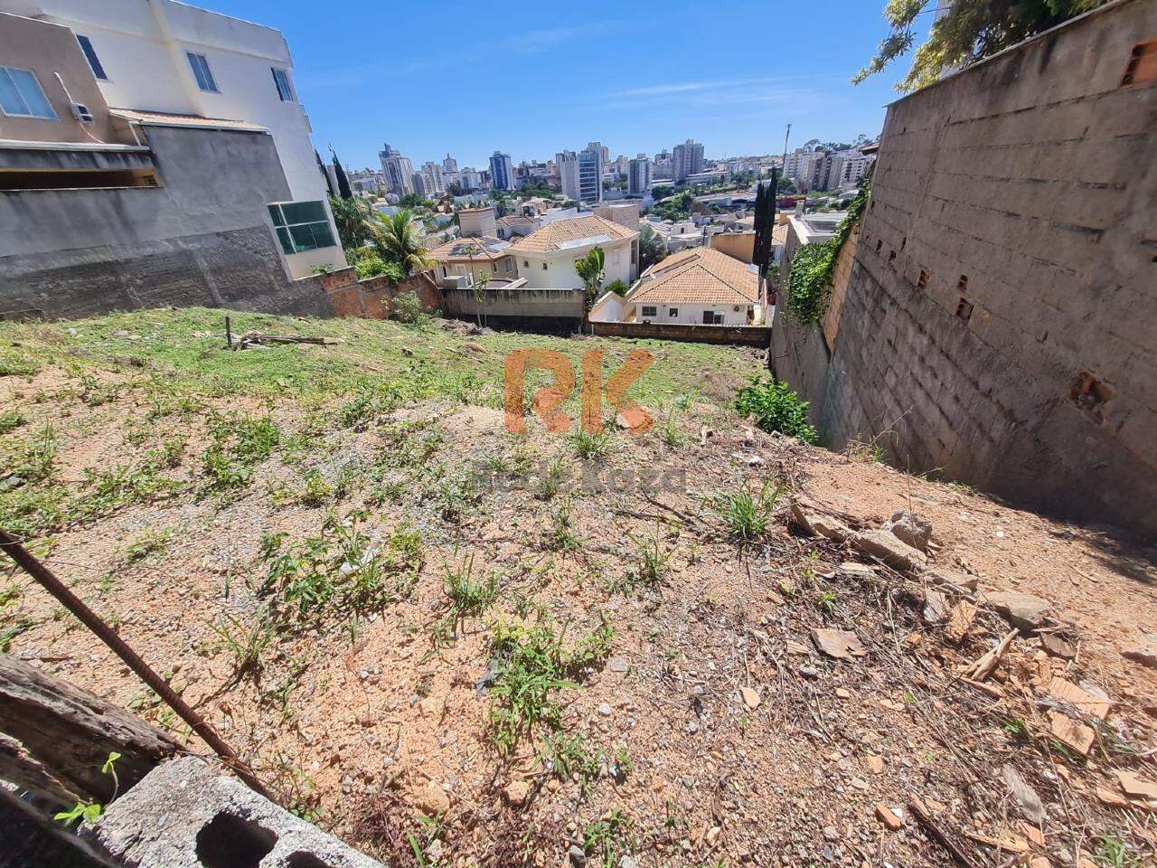Lote em Condomínio à venda no Paquetá: 