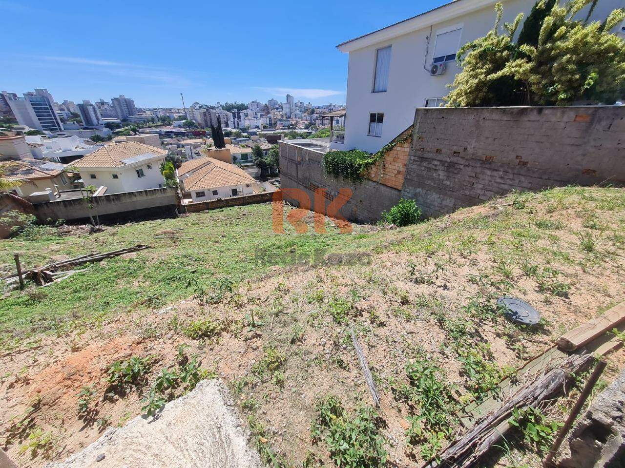 Lote em Condomínio à venda no Paquetá: 