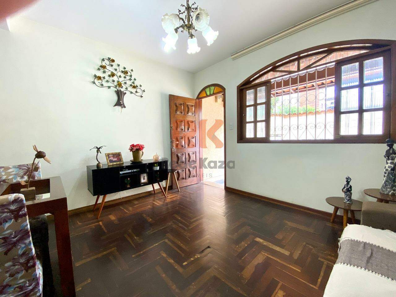 Casa geminada à venda no Castelo: 