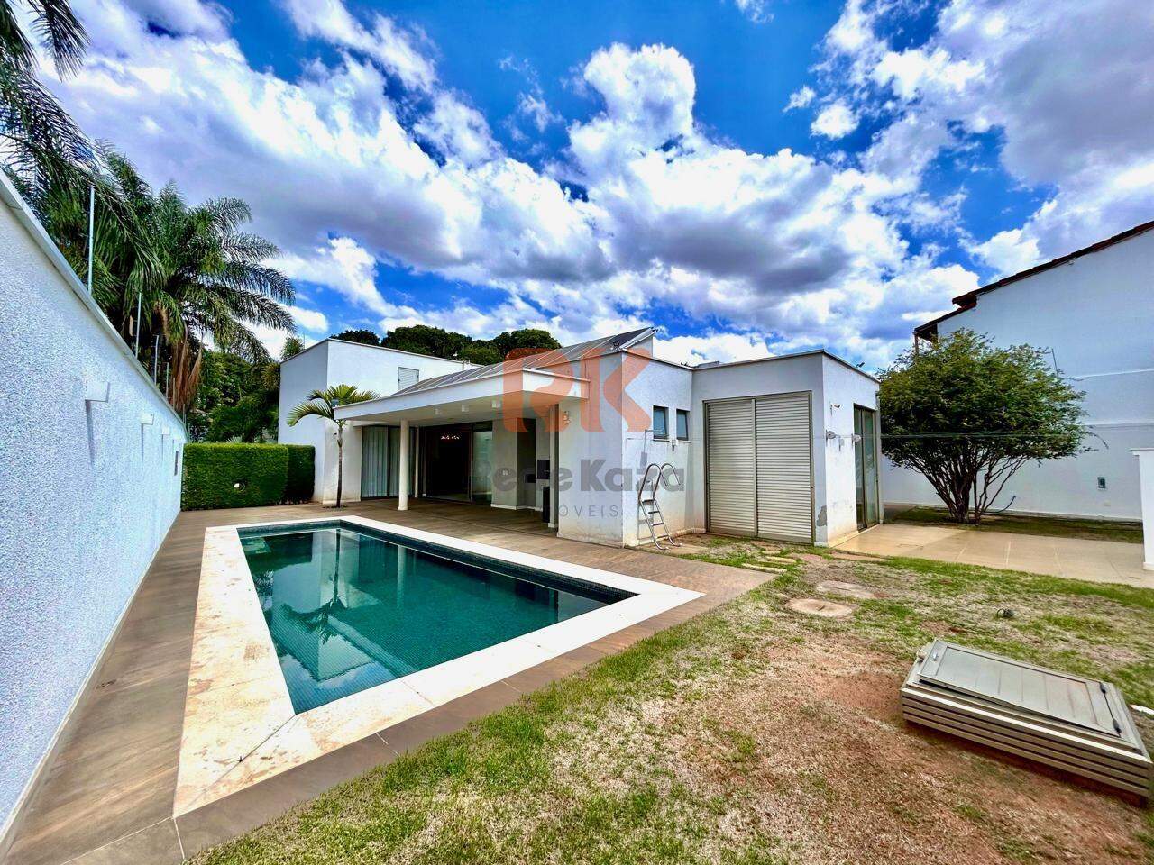 Casa à venda no São Luiz: 