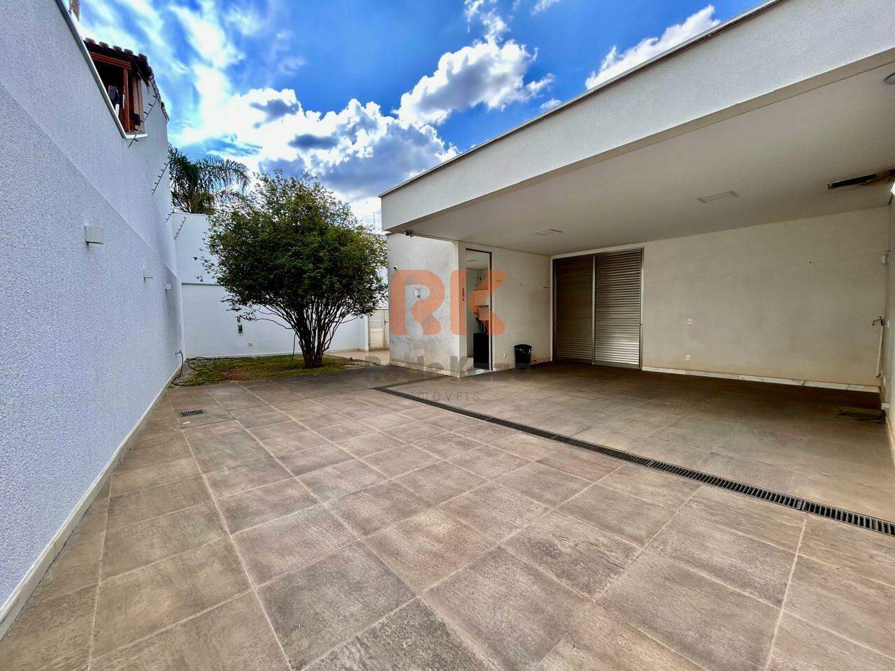 Casa à venda no São Luiz: 