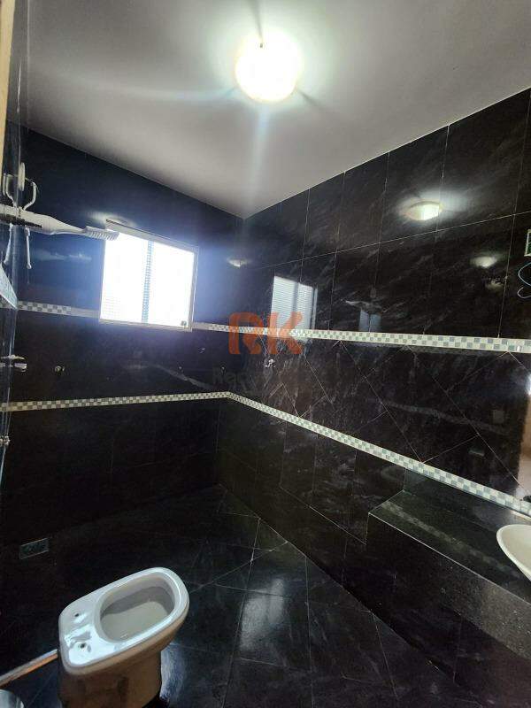 Sala para aluguel no Cabral: 