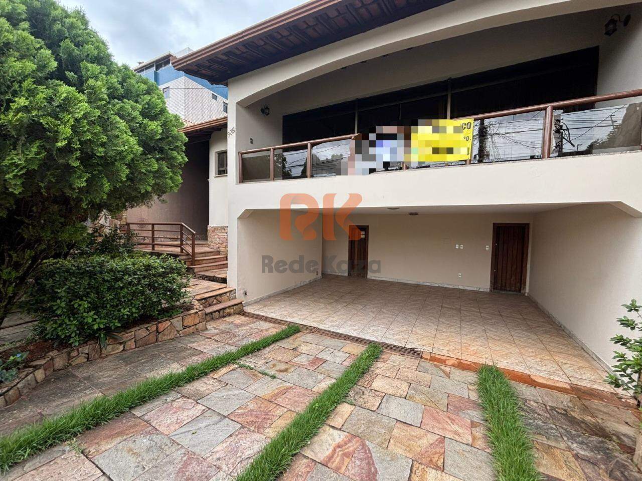 Casa à venda no Itapoã: 