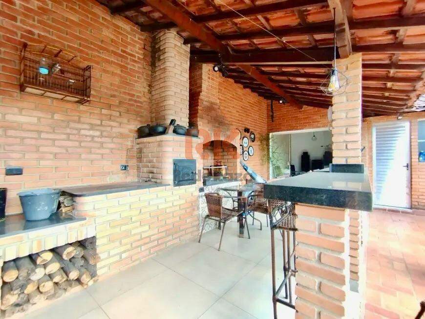 Casa à venda no Santa Amélia: 