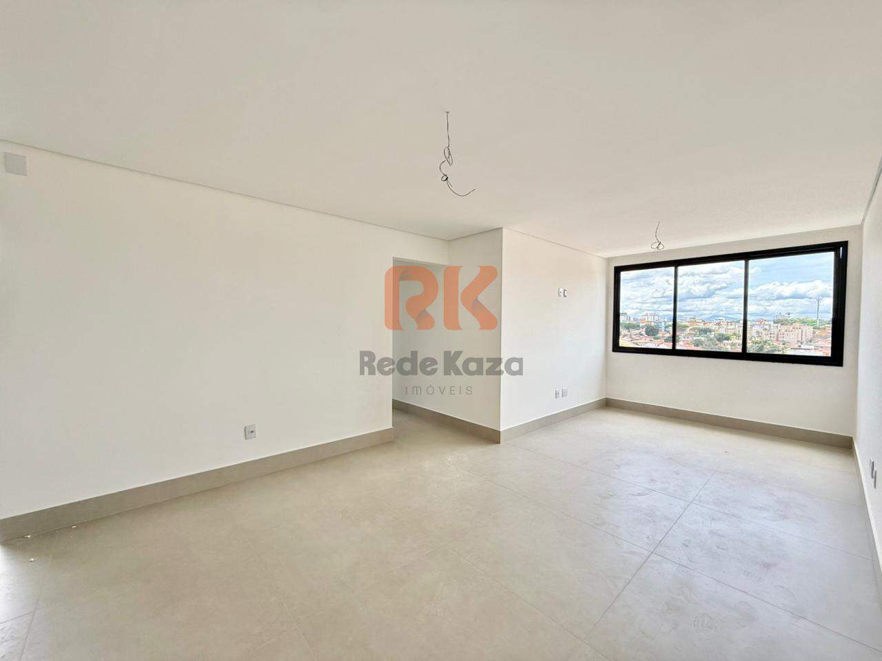 Apartamento à venda no Santa Amélia: 