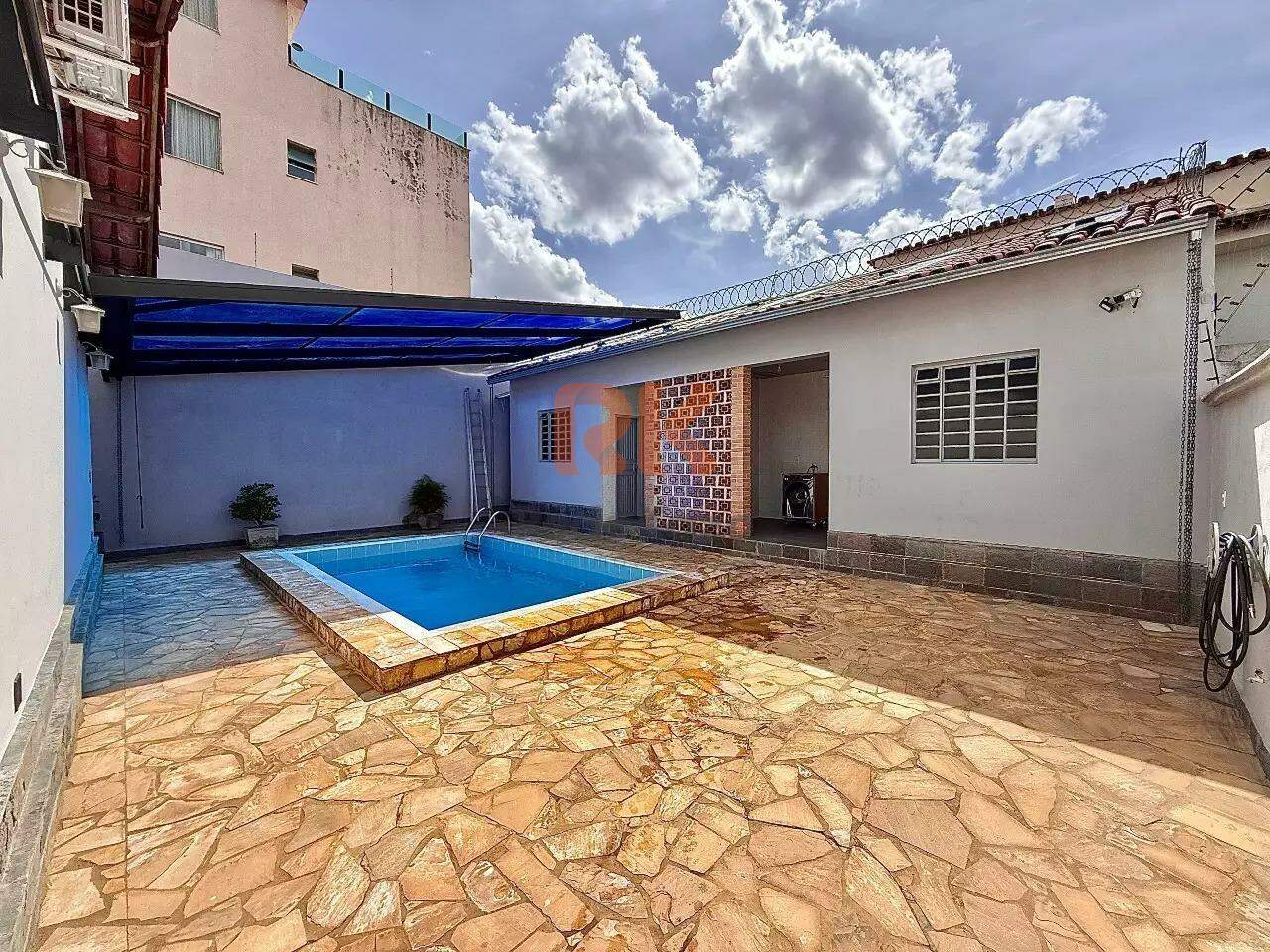 Casa à venda no Santa Amélia: 