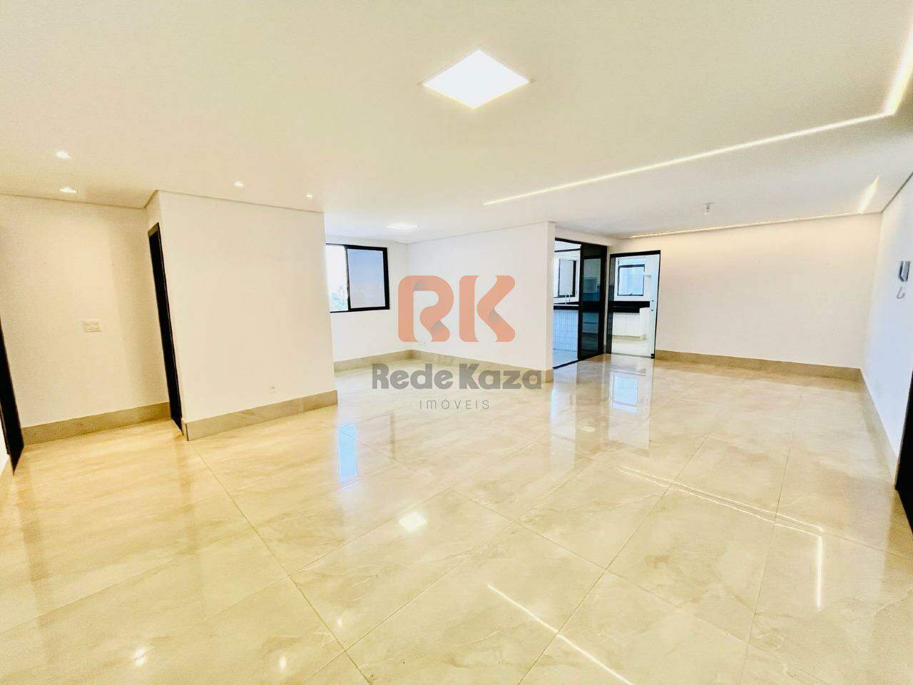 Apartamento à venda no Liberdade: 