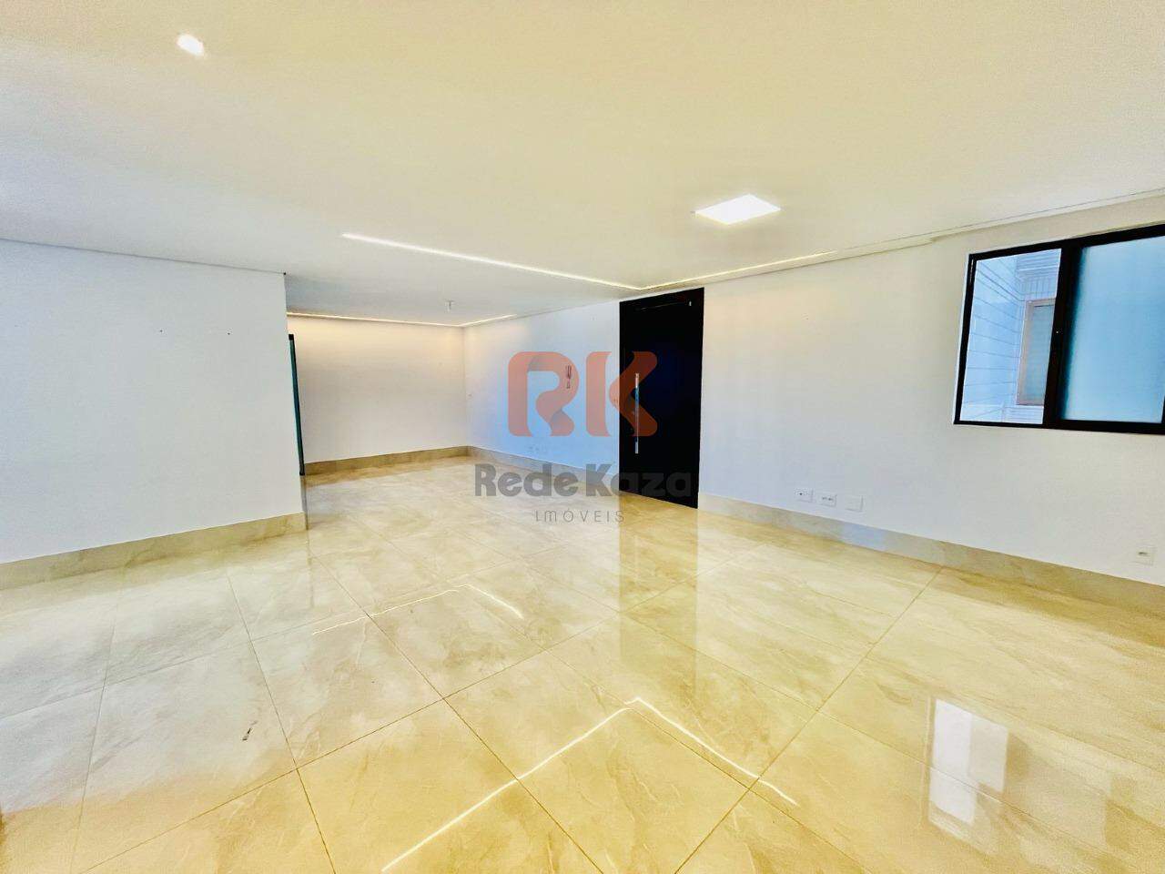 Apartamento à venda no Liberdade: 