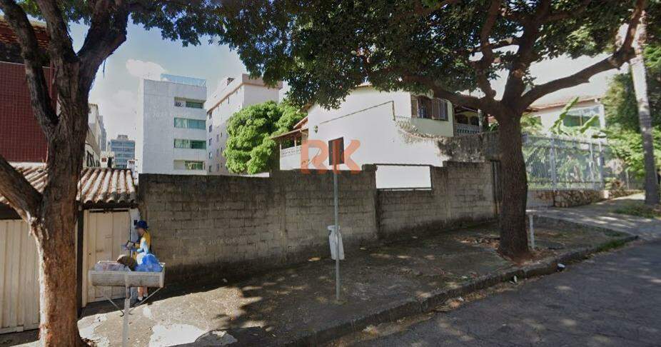 Lote à venda no Castelo: 