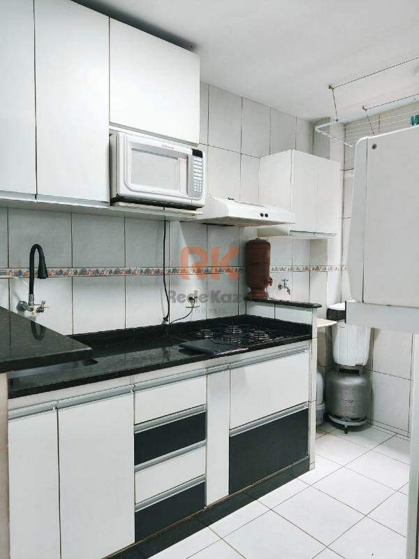 Apartamento à venda no Cabral: 