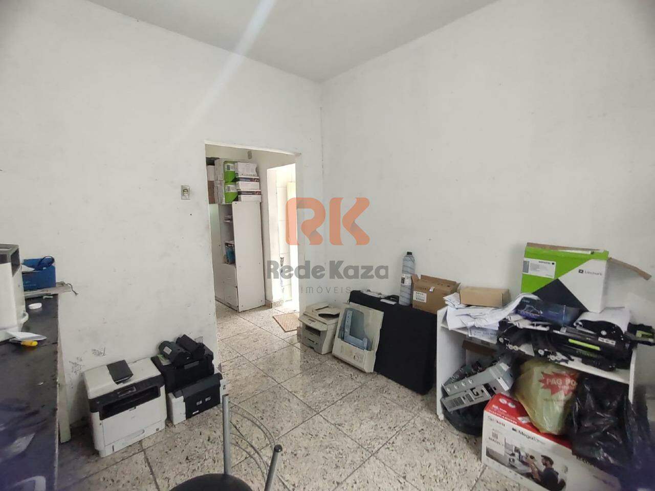 Casa comercial para aluguel no Minascaixa: 