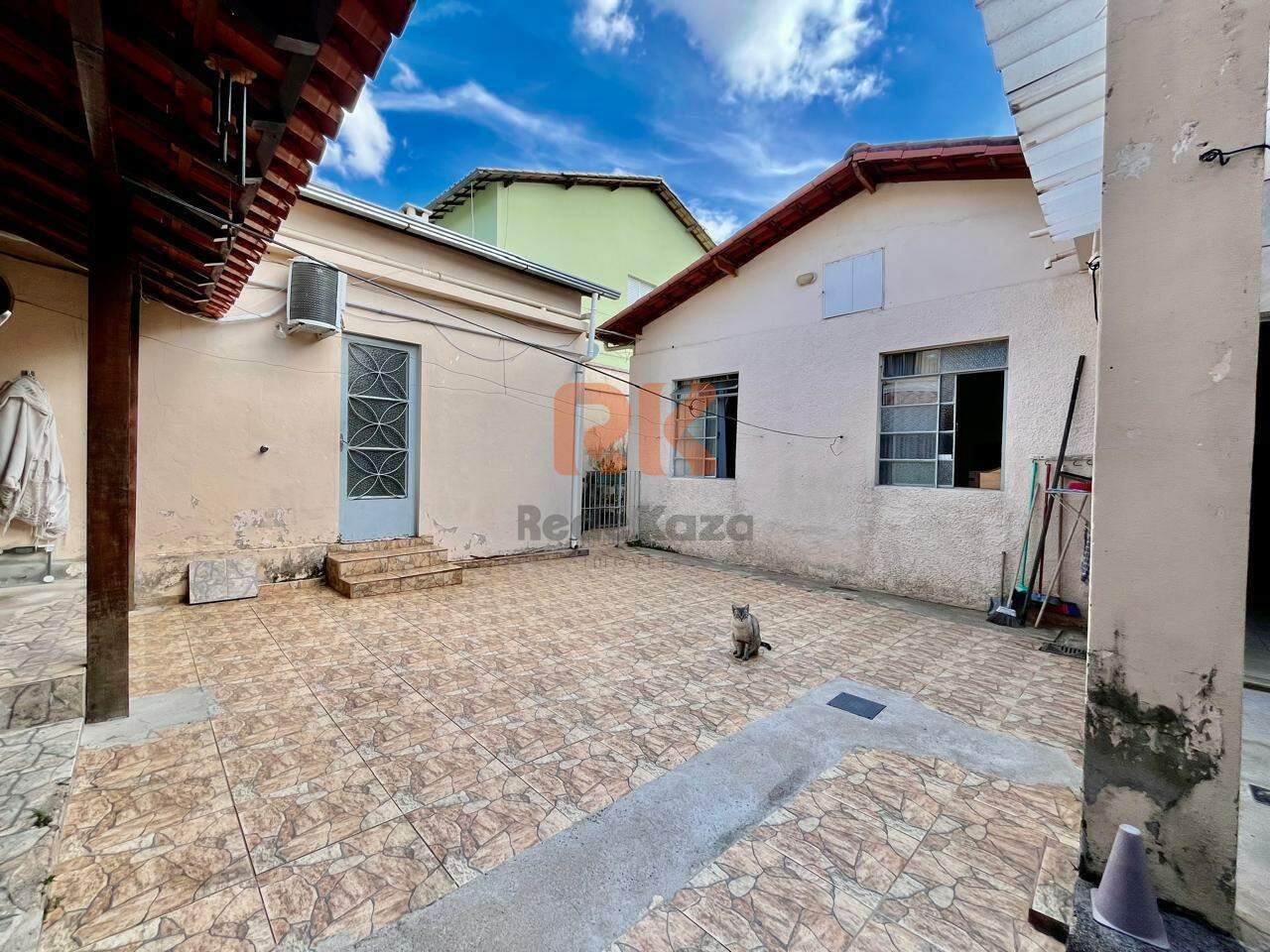 Casa à venda no Jaraguá: 